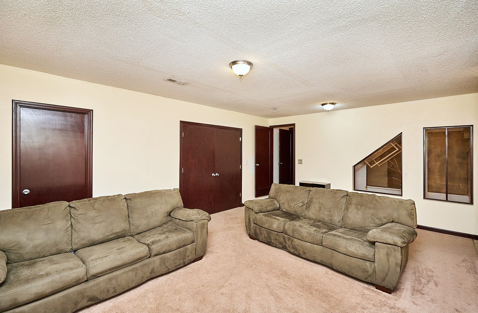 32869 Hideaway Lane