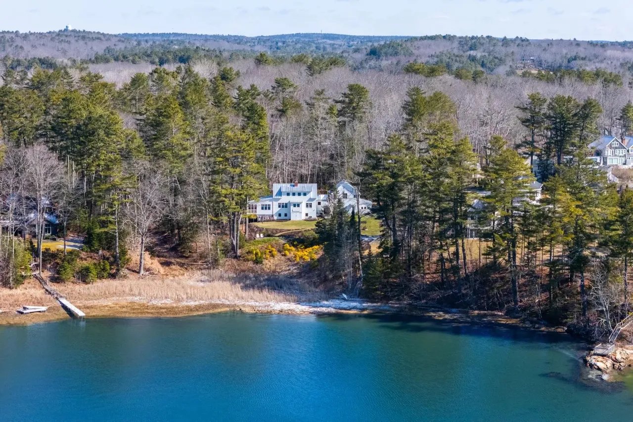 New Listing! 29 Cushing Briggs Road, Freeport, ME 04032 – $2,495,000