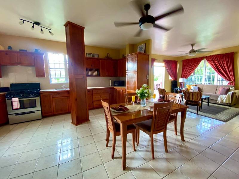 218 Brewer's Bay 2 Bedroom Apartment