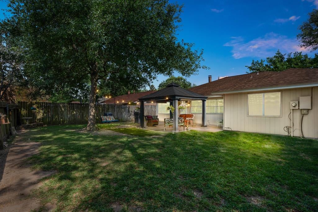 13411 LYNDONVILLE DRIVE