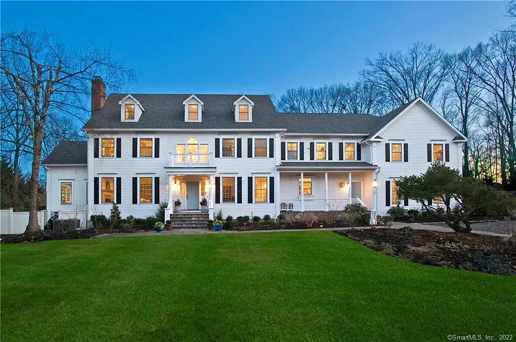 5 Feather Hill Rd