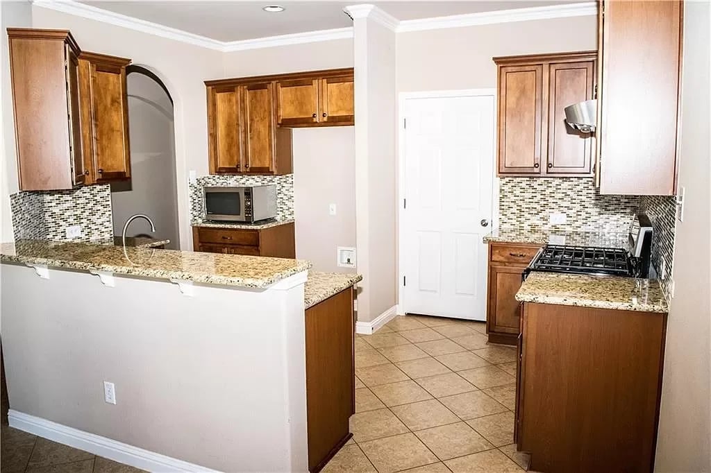 1620 Hidden Springs Path