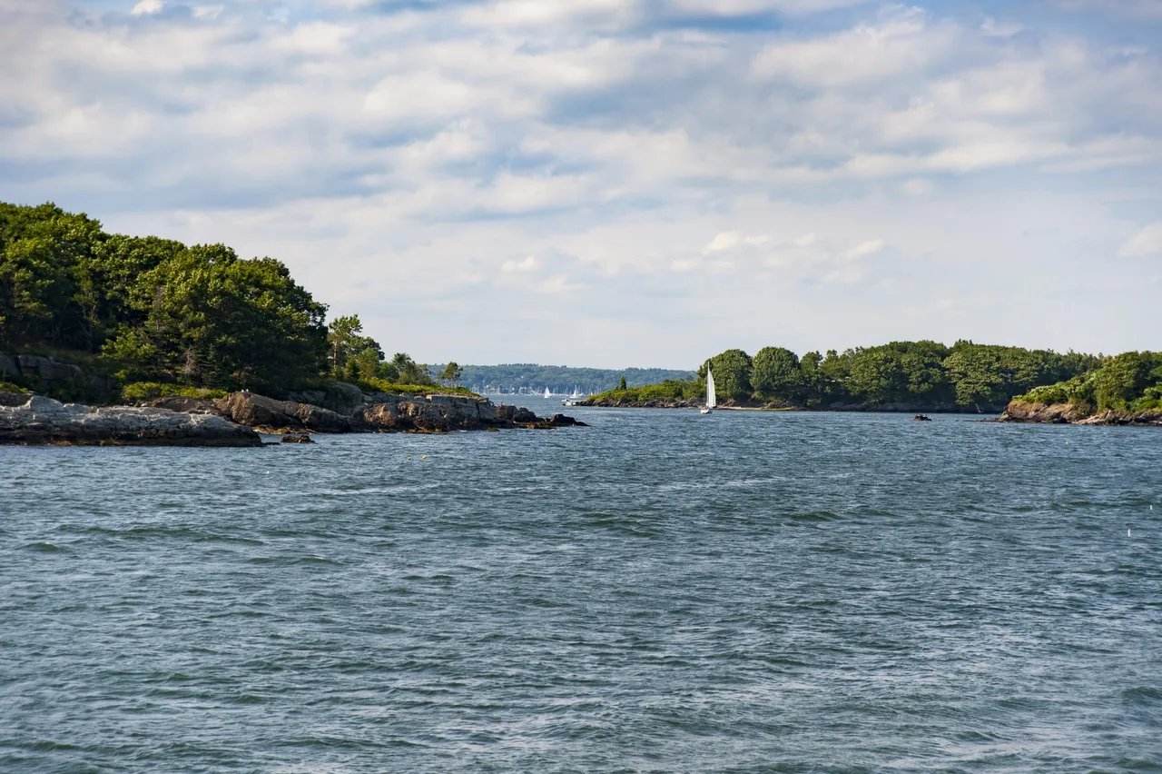 Experience Coastal Living on Casco Bay