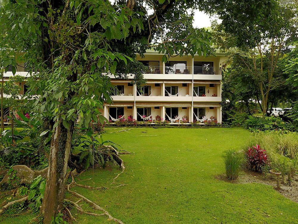 Manuel Antonio Beachfront Hotel