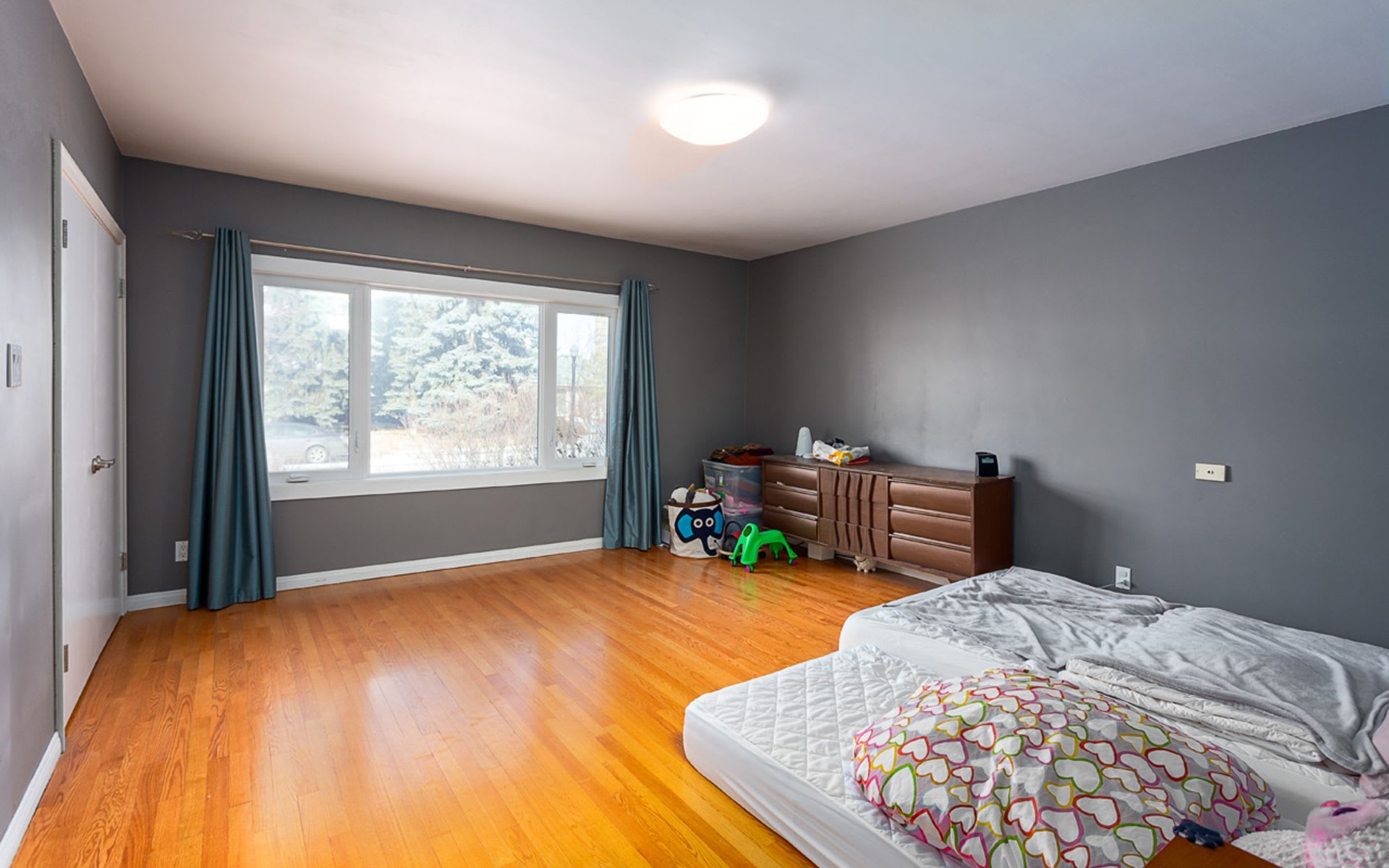14019 101A ave