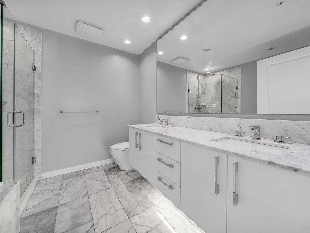207-5628 Birney Ave