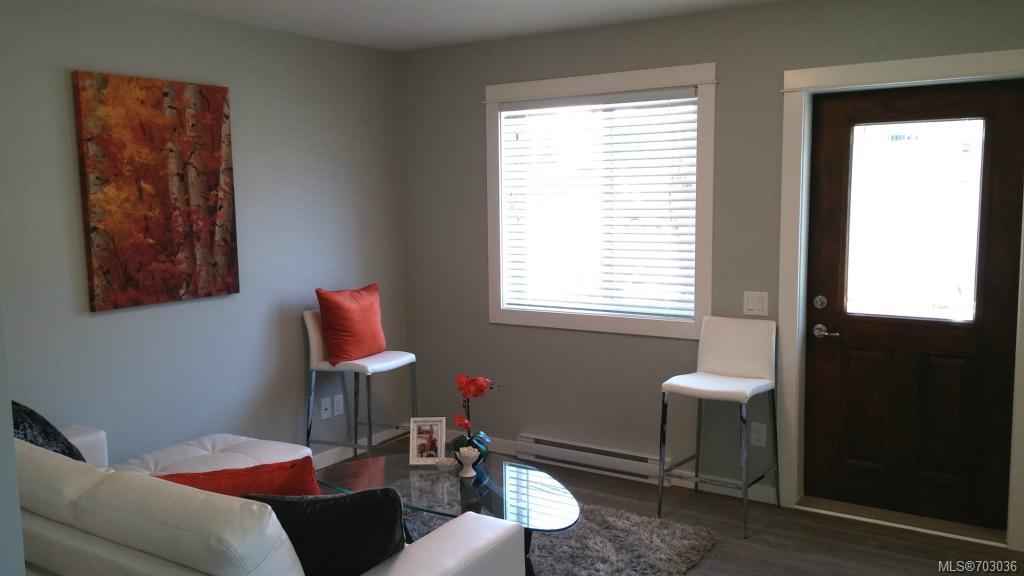 3381 Radiant Wy