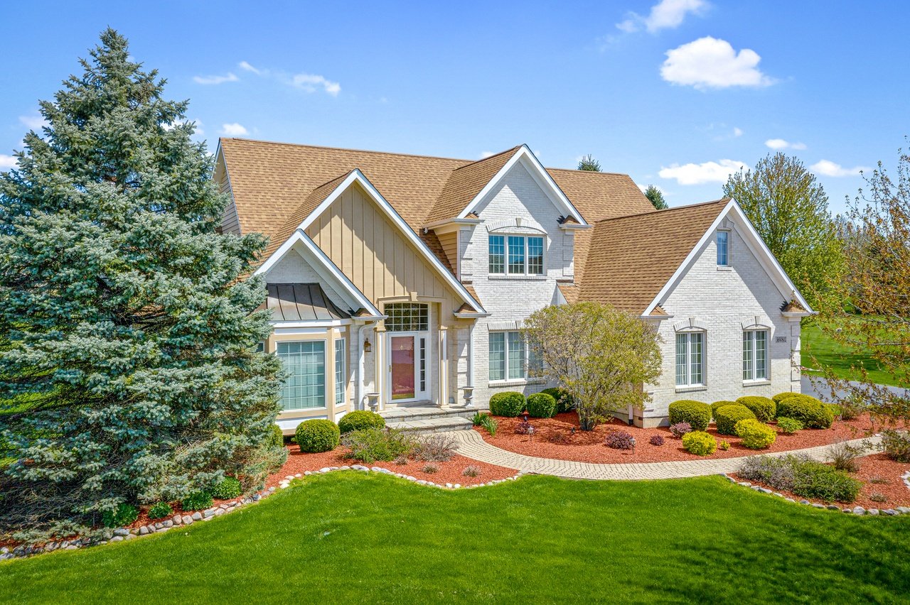 36W802 Red Gate Ct
