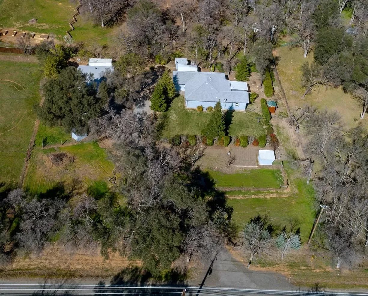 19366 Gas Point Rd