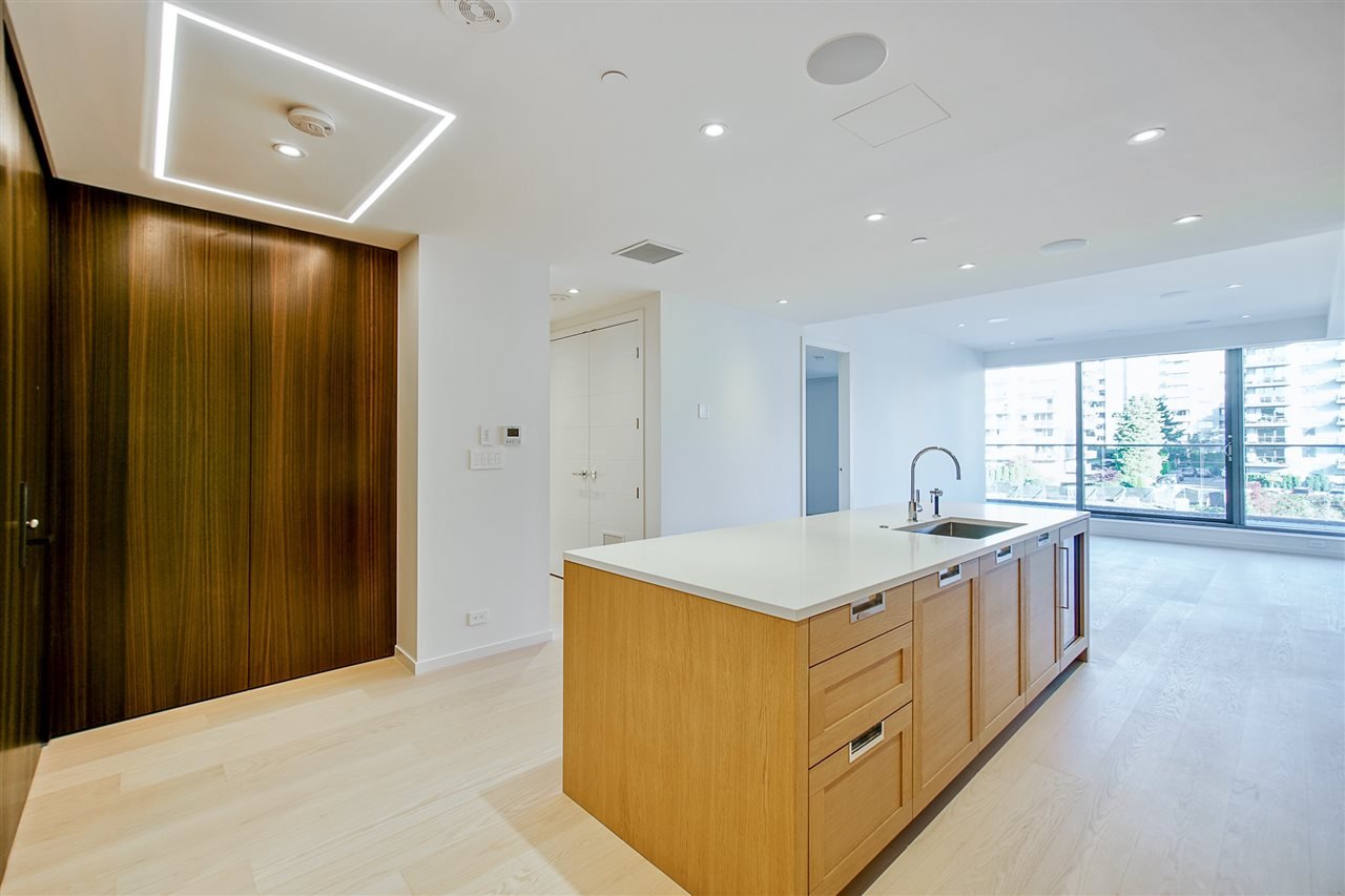 408-1327 Bellevue Ave