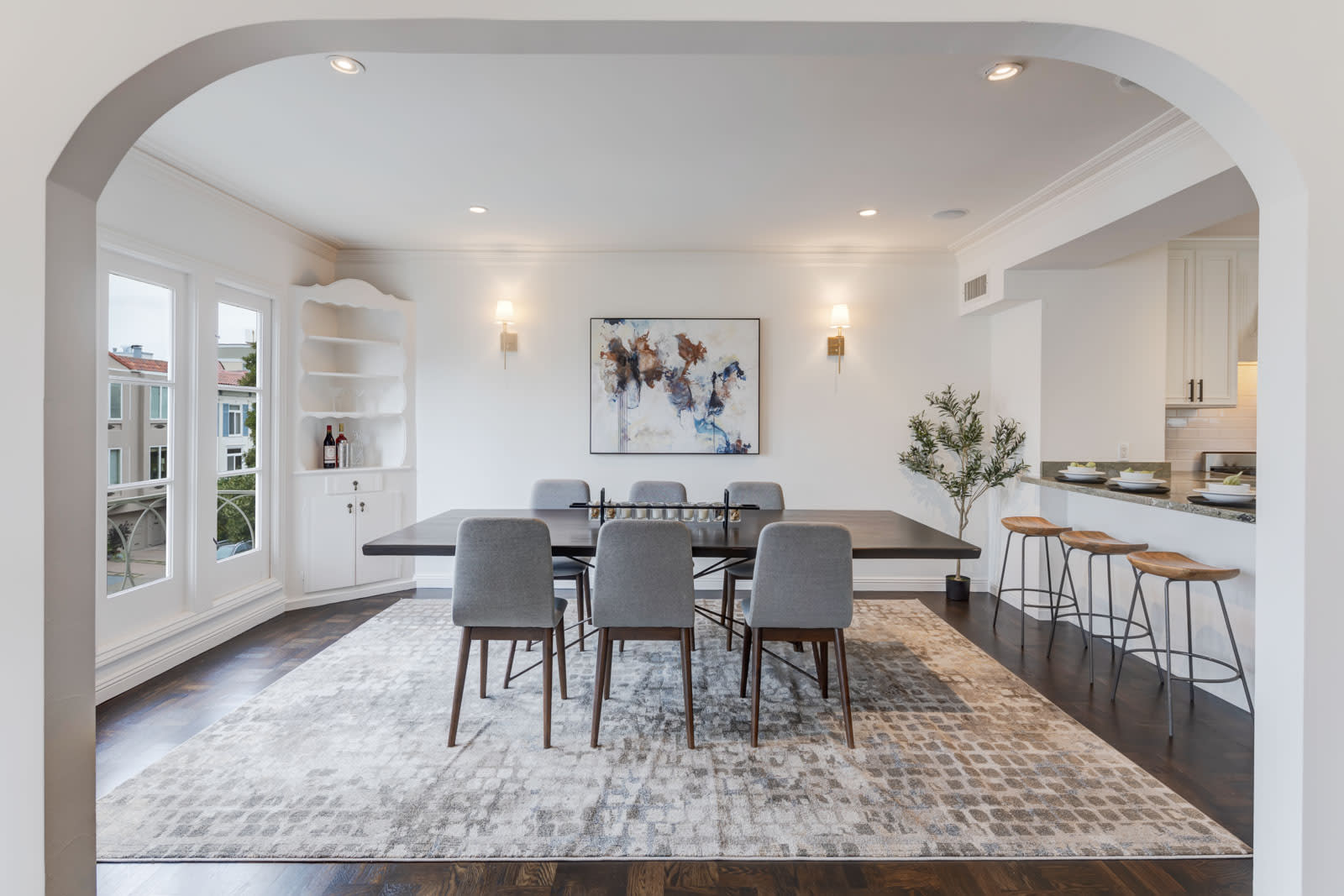 2257 Beach