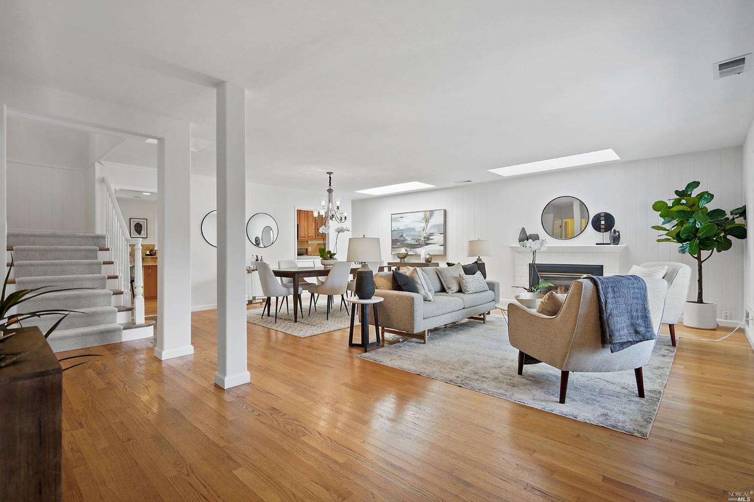 38 Forbes Ave