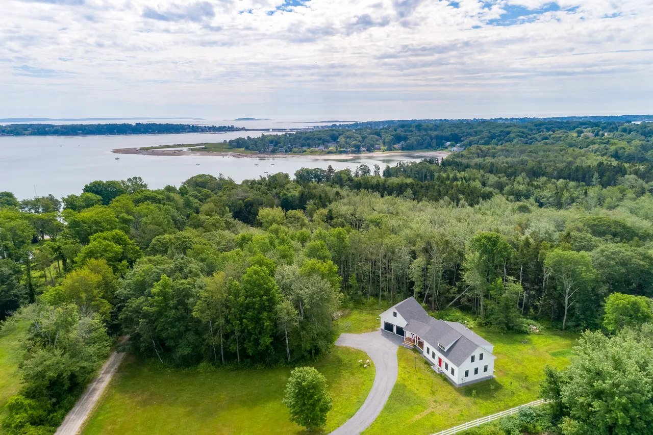 Home for Sale – 16 Fairhaven Lane, Harpswell, ME