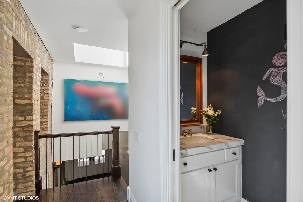 1721 N Fern