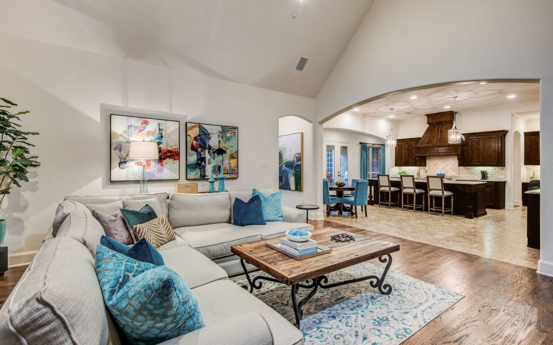 8276 Treemont Place