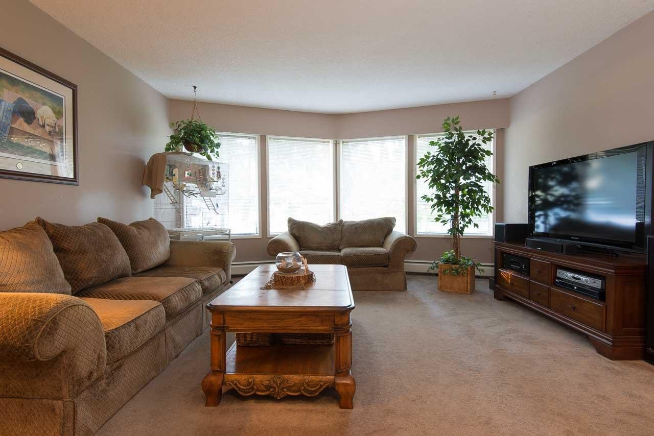 3549 W 50th Ave