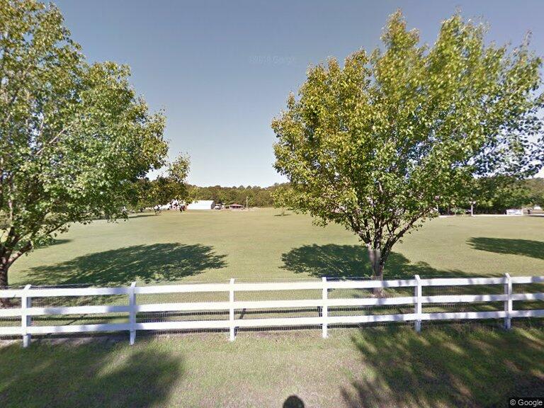 465 Rainbow Acres