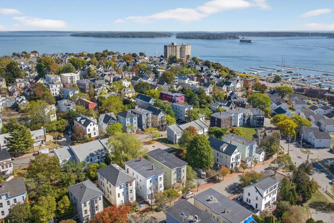 New Listing: 21 Sheridan Street, 3, Portland, ME 04101 – $990,000