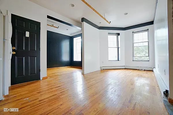 832 Quincy Street Unit: 3F