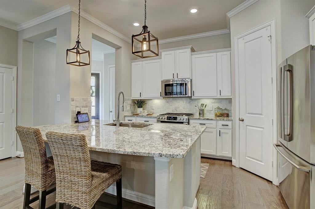 3614 Golf Dr