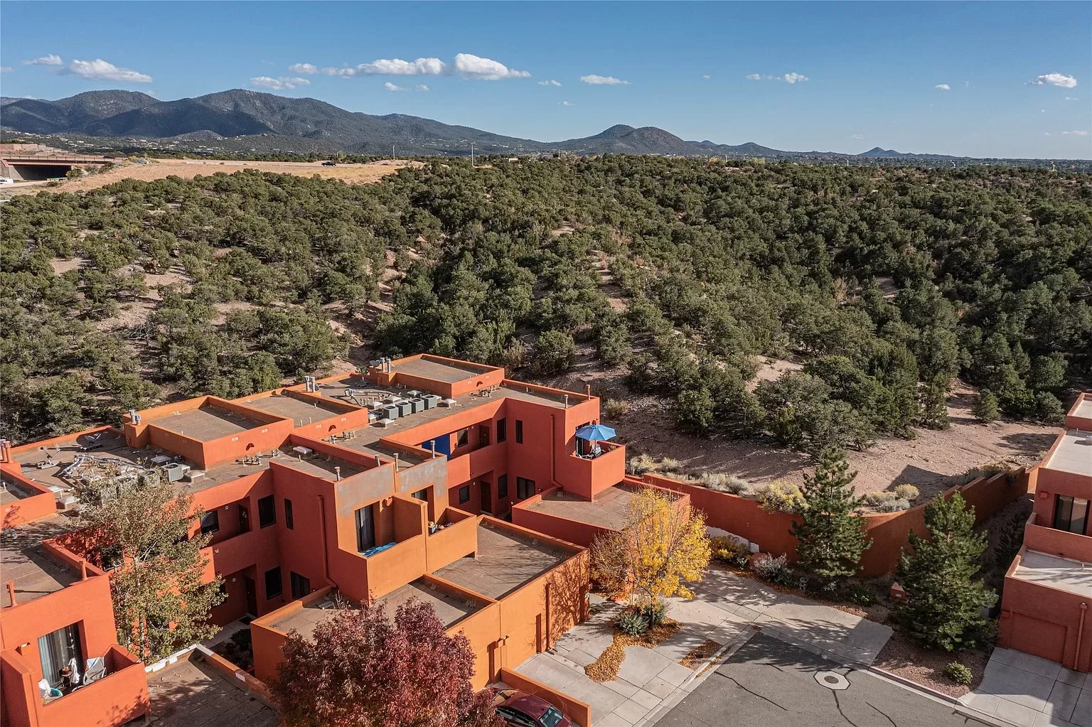 604 Avenida Villa Hermosa #201