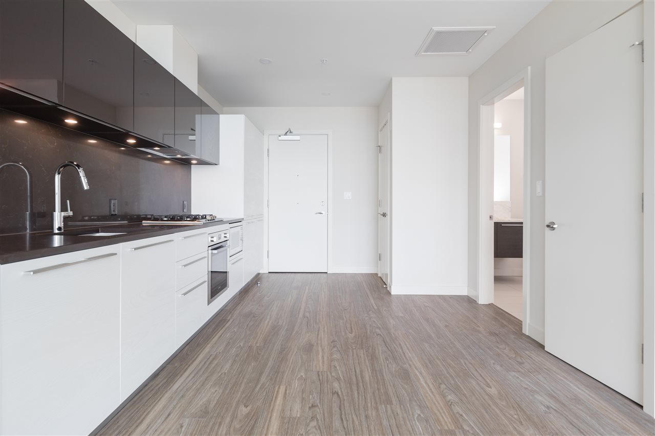 1801-6383 Mckay Ave