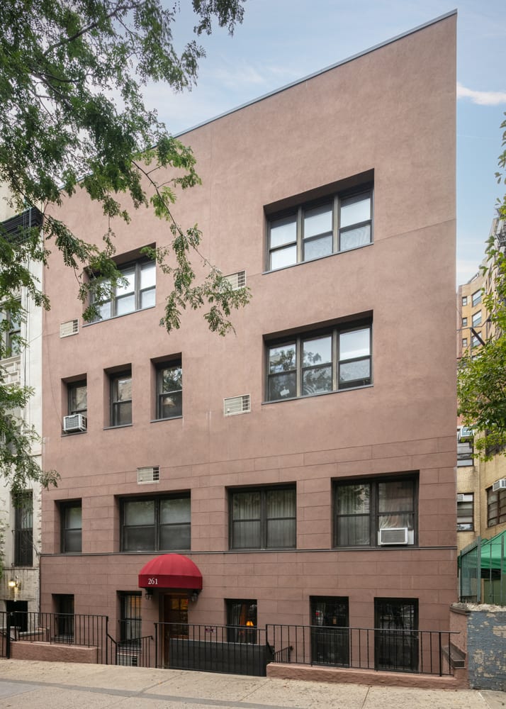 261 W 71st St, #9