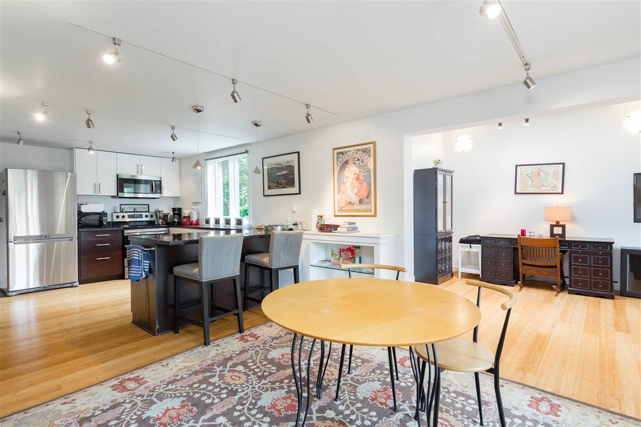 165 W Osborne Rd