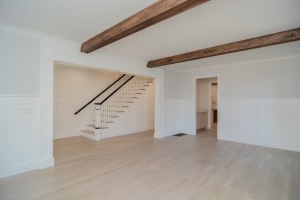 27 Littlefield Rd