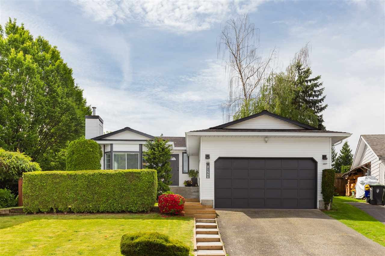21588 95 Ave
