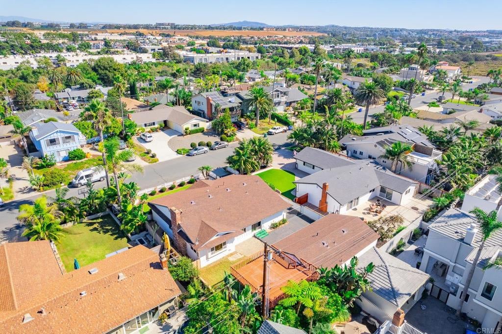 5421 Los Robles Dr