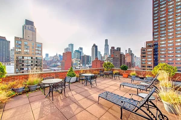 405 E 63rd St Apt 12G