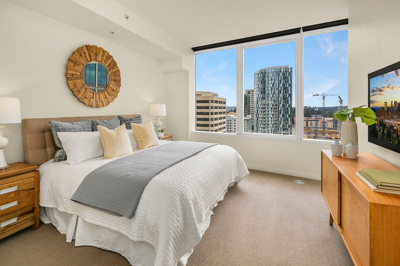 500 106th Avenue NE, Unit 1115
