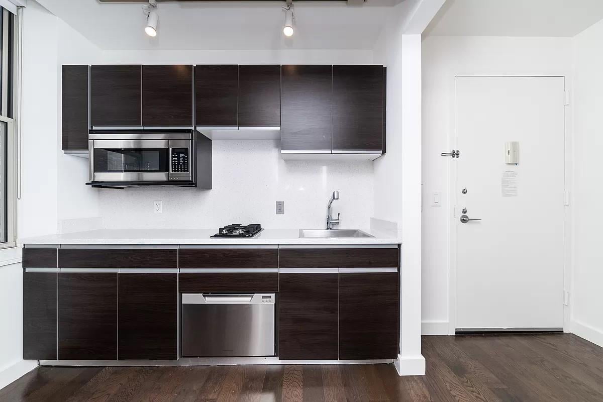 116 John Street, Apt 1915