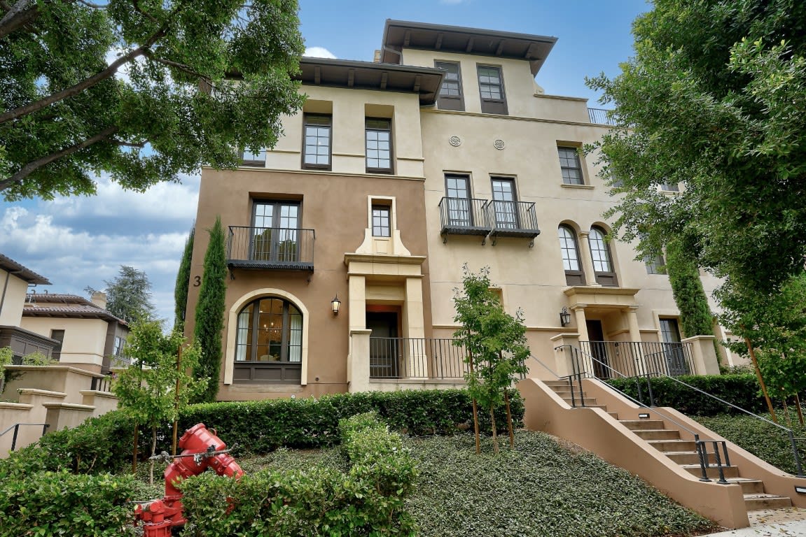 Sold - 382 West Green Street #134, Pasadena