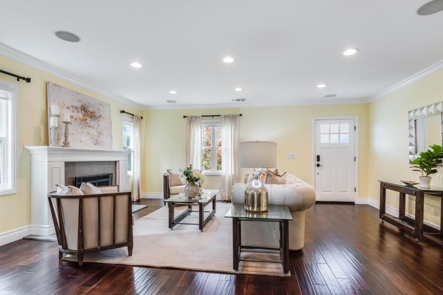 20 Pleasant St