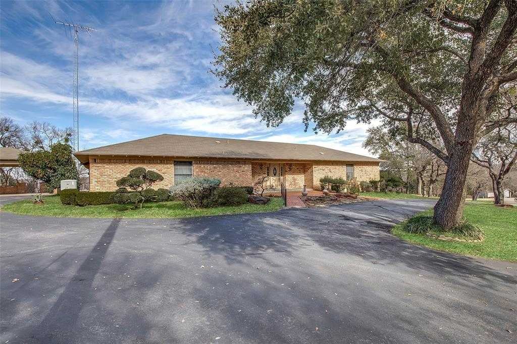 2740 Andrews Circle