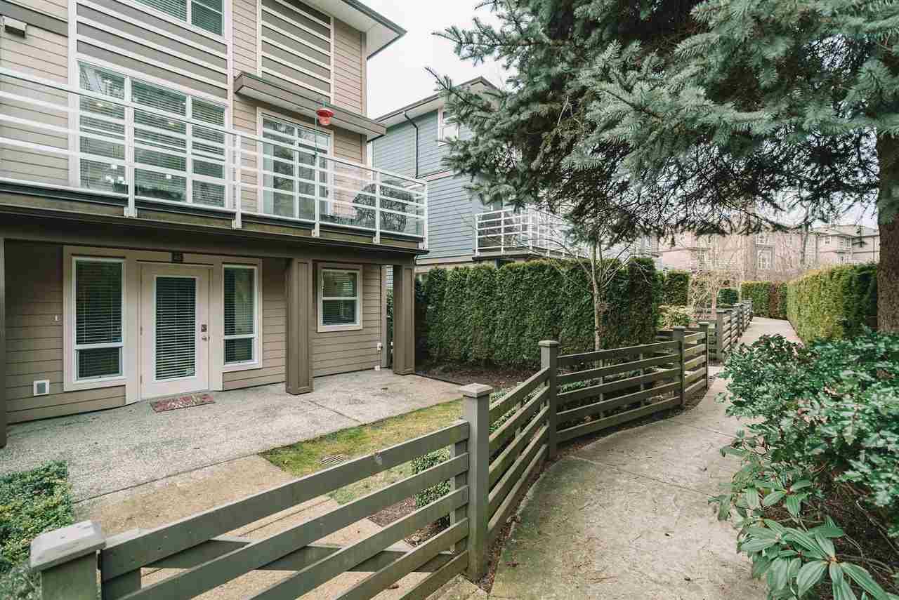 46-15405 31 Ave