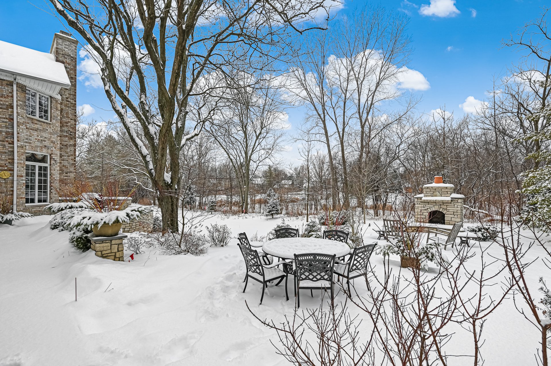 6210 Cove Creek Ct
