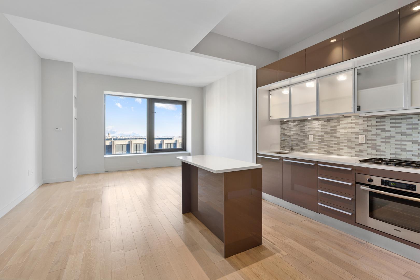 75 Wall Street, Apt 31-Q