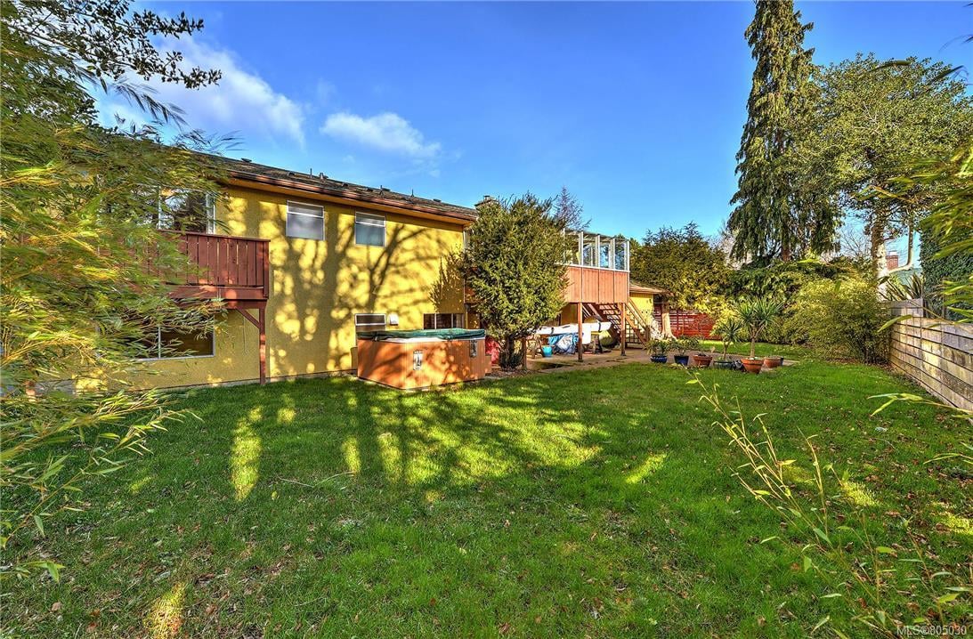 2091 Stonehewer Pl