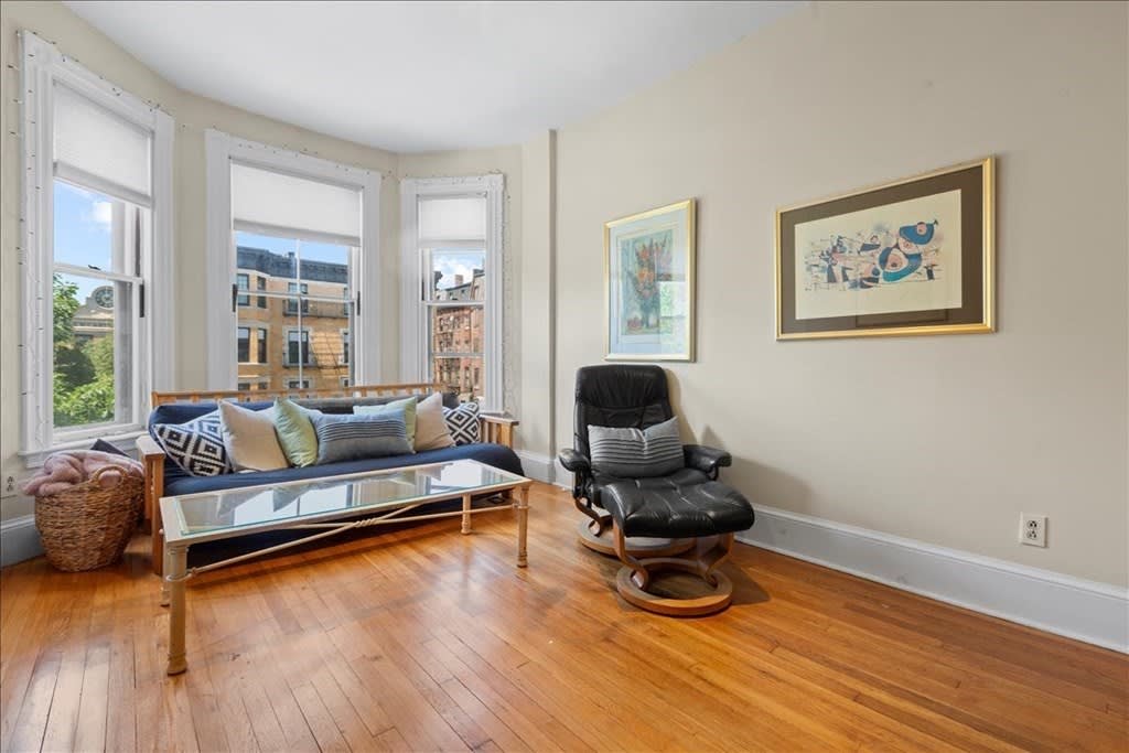 592 Columbus Ave, #2