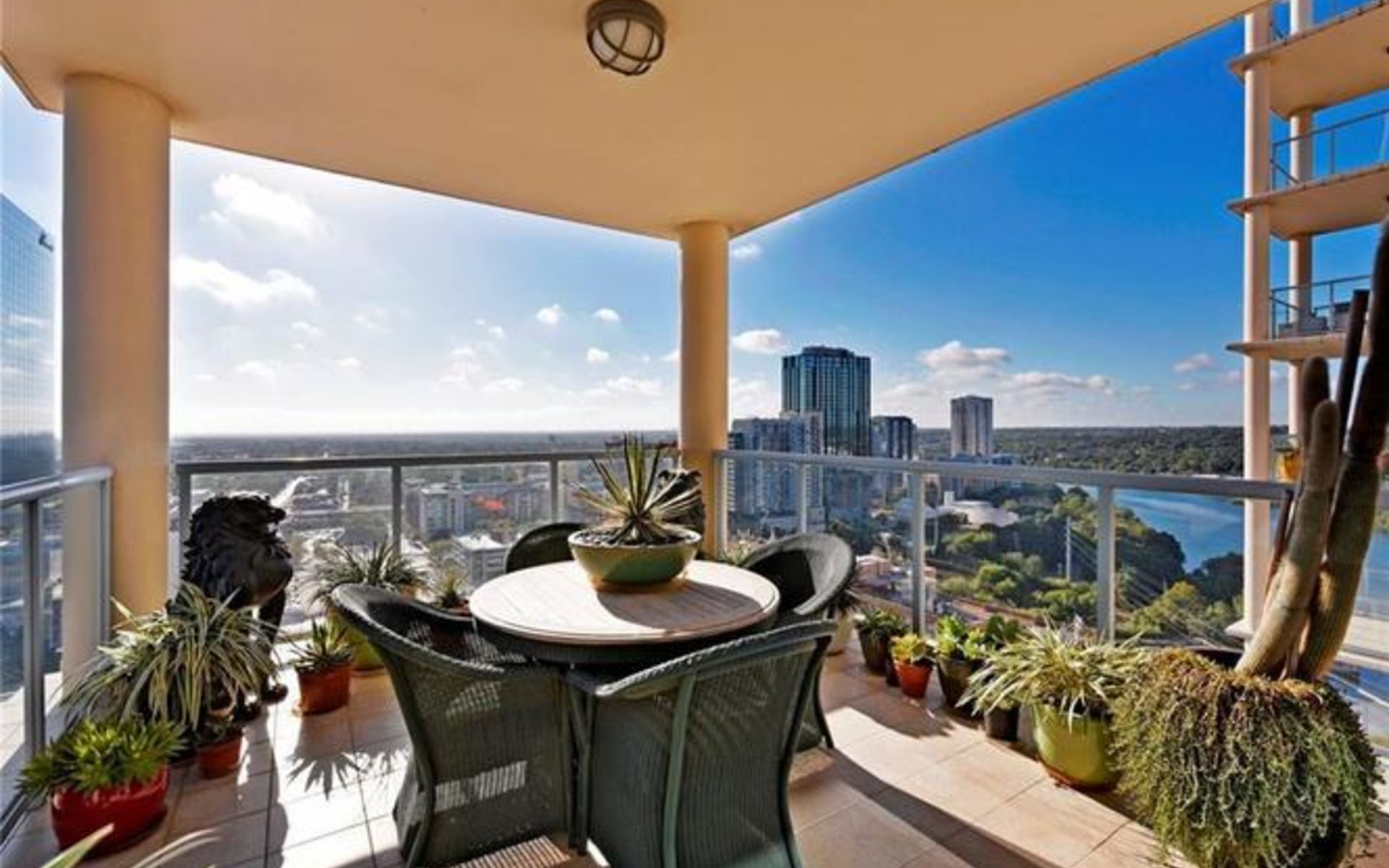 98 San Jacinto BLVD Unit: 1904