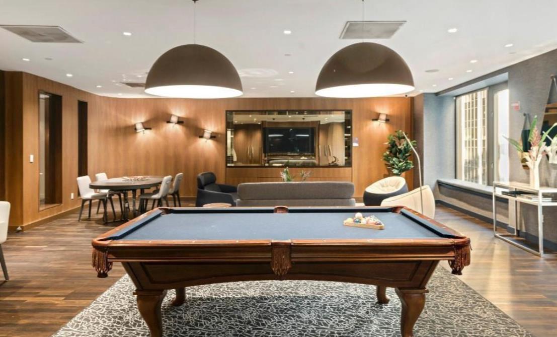 75 Wall Street, Apt 32-L