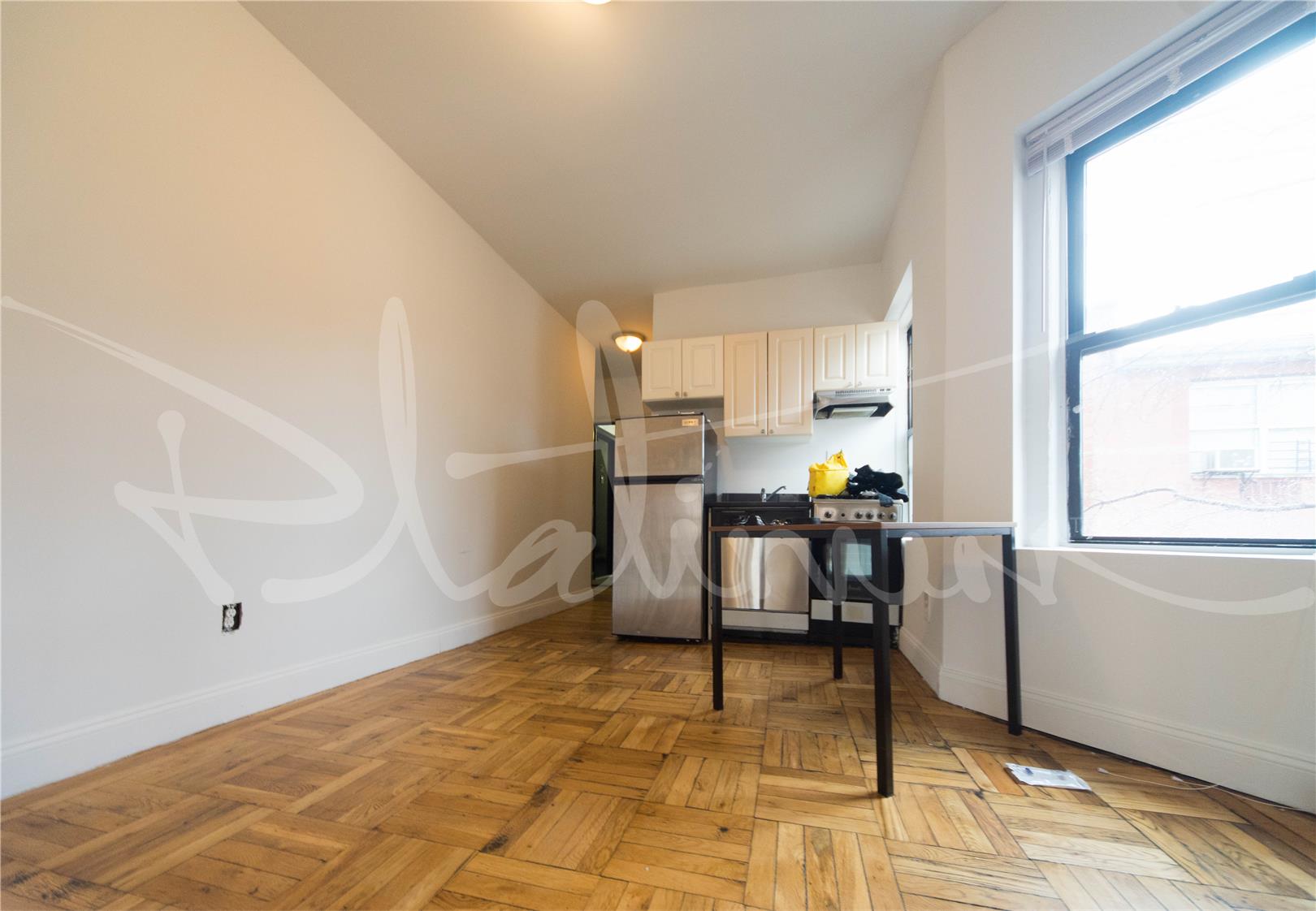 715 East 5th Street, Apt 3-D