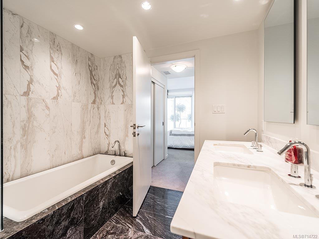406-708 Burdett Ave