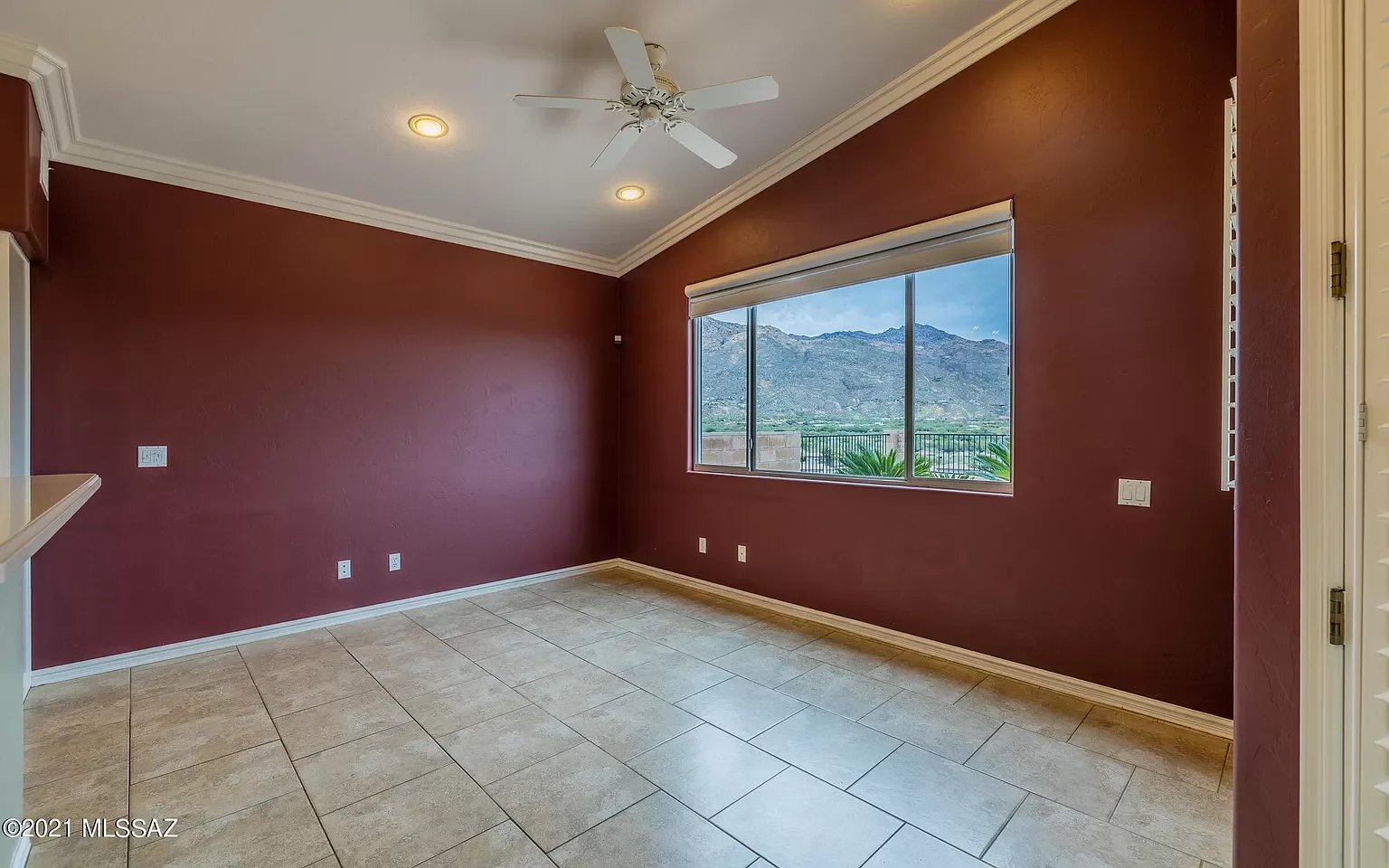5789 N Placita Paisaje