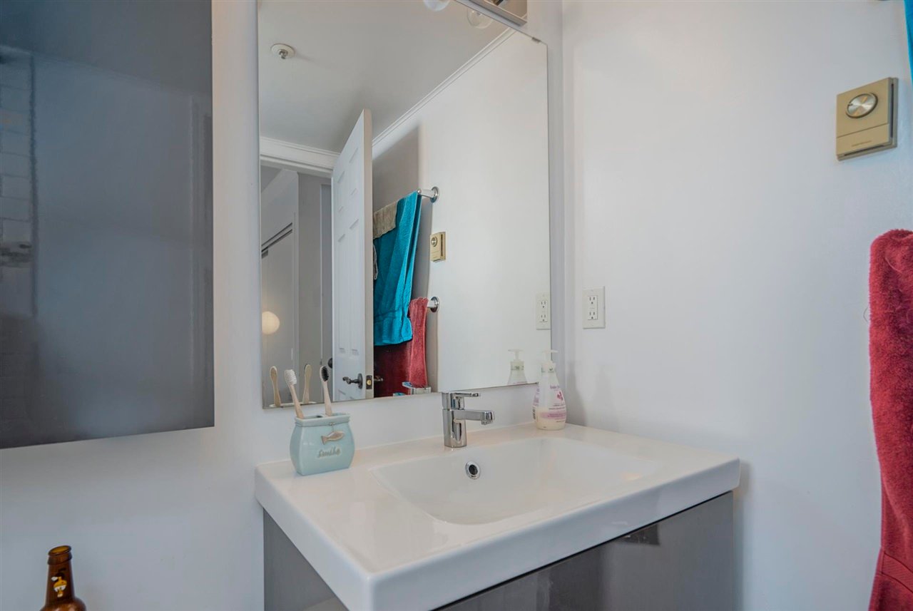 401-3308 Vanness Ave