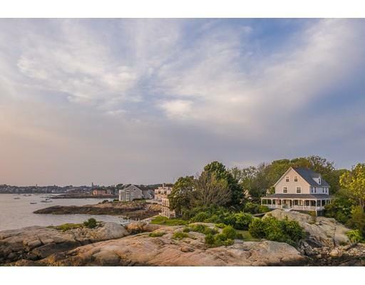 8 Island Rock East