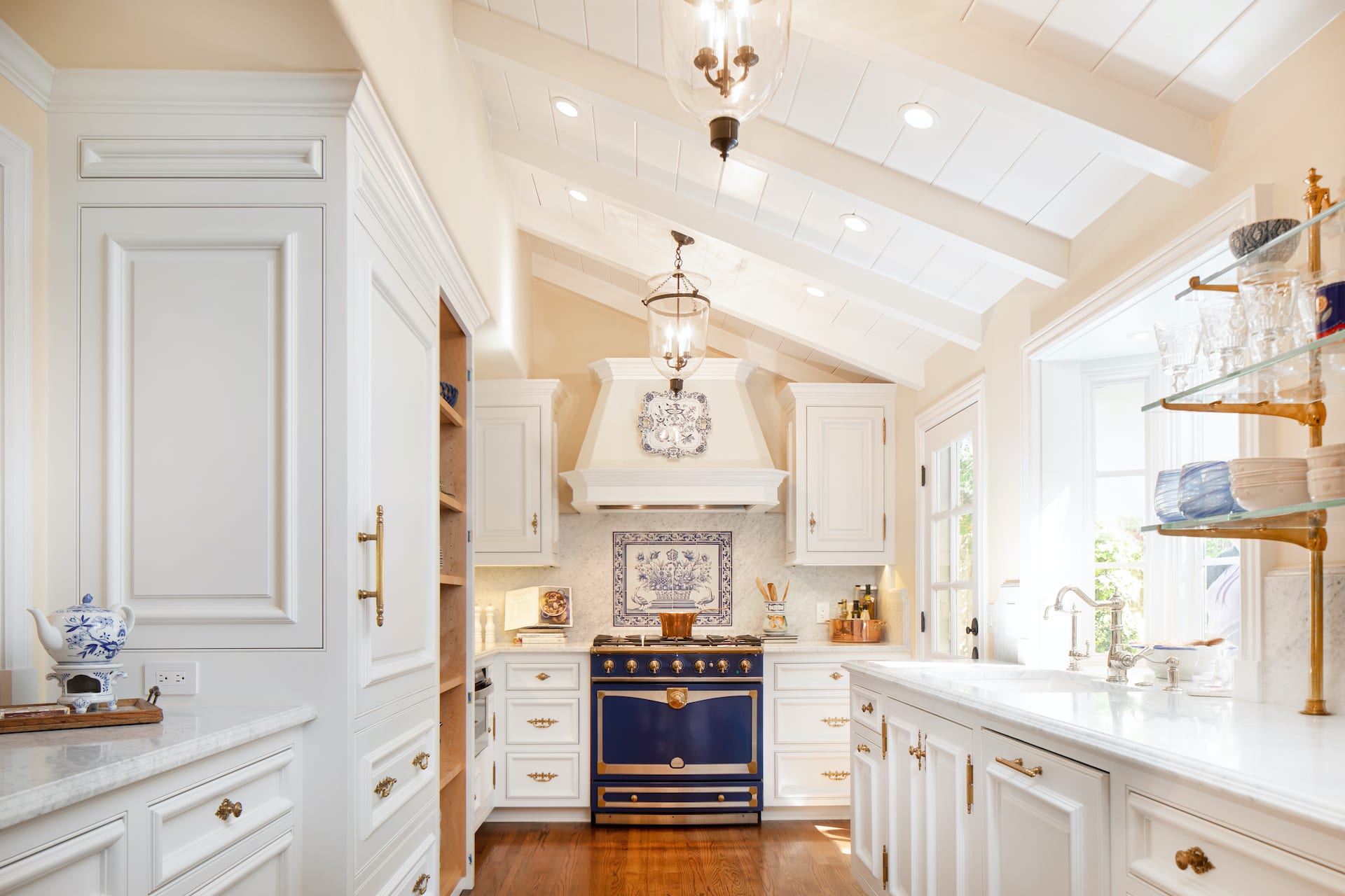 Monte Verde 3 SE of 10th - Carmel by the Sea - Beautiful Home For Sale